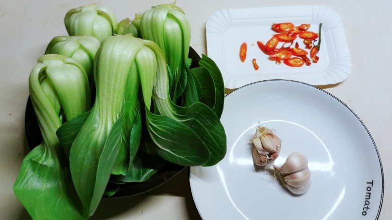 蒜蓉小油菜,食材准备好