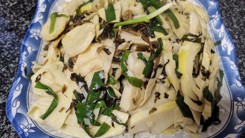 这样的春笋炒酸菜,你吃过没?,成品图