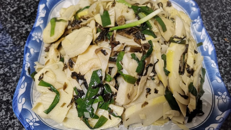 这样的春笋炒酸菜,你吃过没?,成品图
