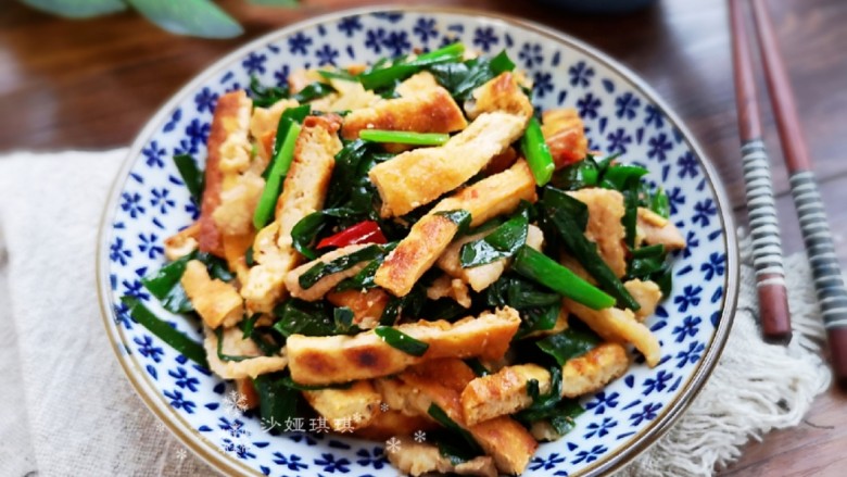韭菜炒豆腐,很有特色的吃法!