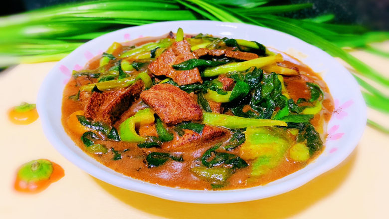 韭菜炒猪肝,韭菜炒猪肝,完成啦!!!
