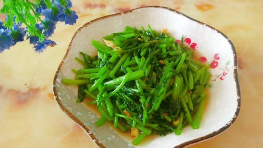 蒜泥茼蒿