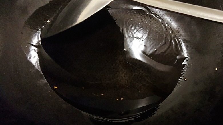 鲜辣香菇鸡肉酱 炒菜下饭好帮手,干锅下一点点油