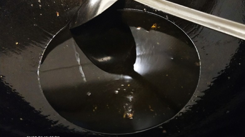 鲜辣香菇鸡肉酱 炒菜下饭好帮手,干锅下油