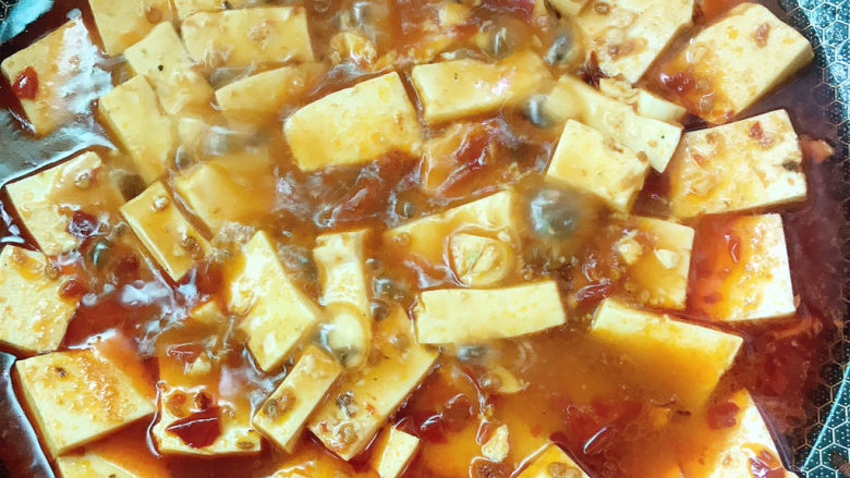 麻辣豆腐,豆腐煮入味