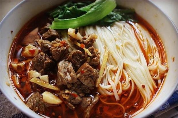 麻辣牛肉面