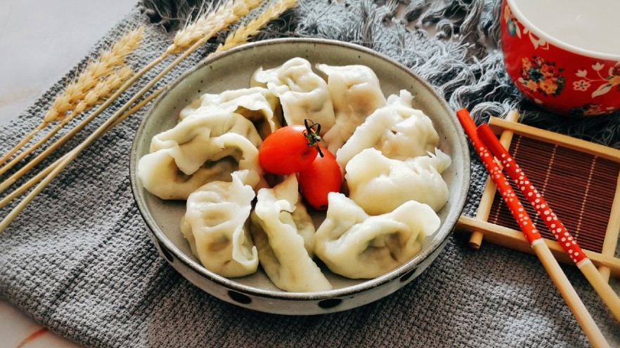 韭菜猪肉馅水饺