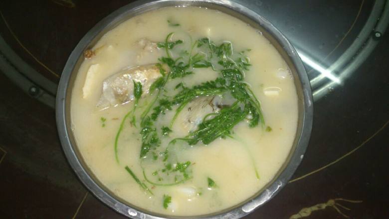 豆腐鱼头汤