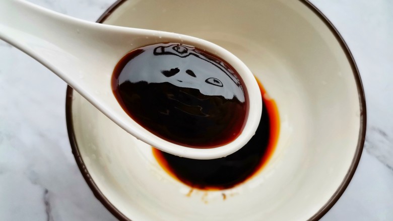 糖醋茄子拌饭,蚝油一勺,