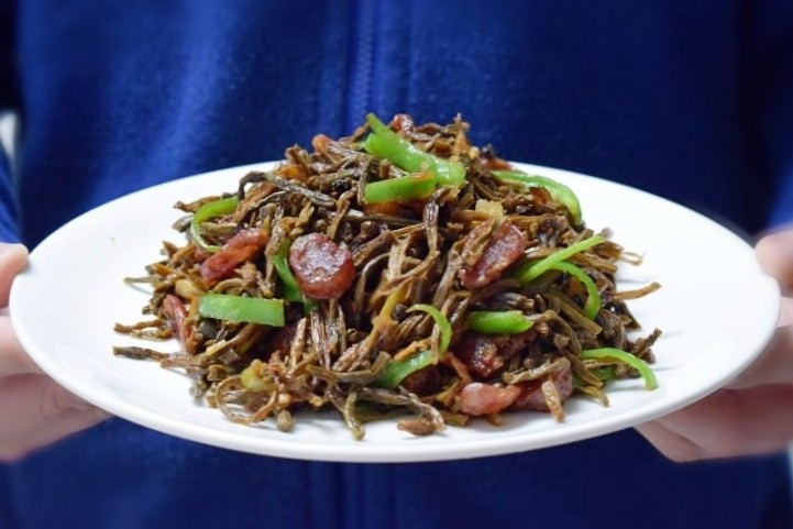 干豆角炒腊肠,再来一张!