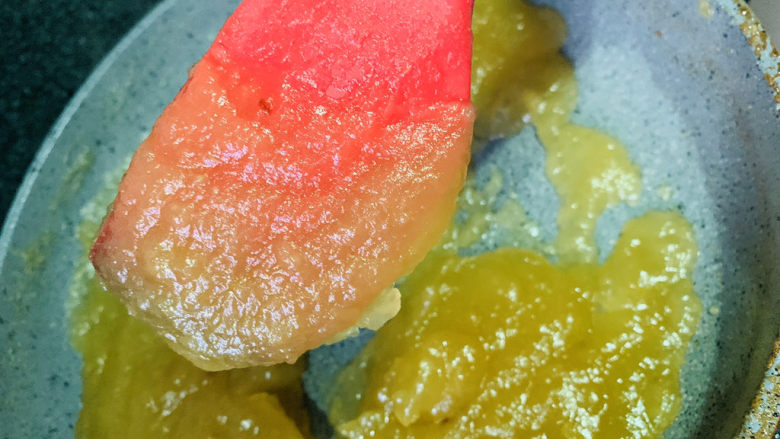 自制🍎苹果酱,呈浓稠不易下落,就可以出锅;
