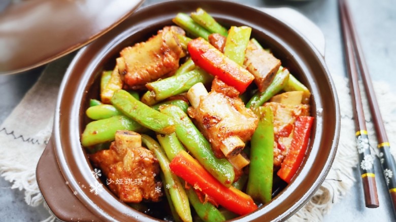 四季豆烧排骨,开动!
