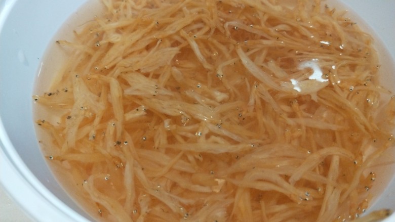 炸银鱼,干银鱼145克。