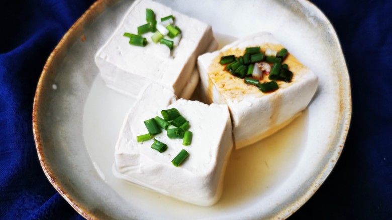 苏式酱油chua豆腐,微波炉转热