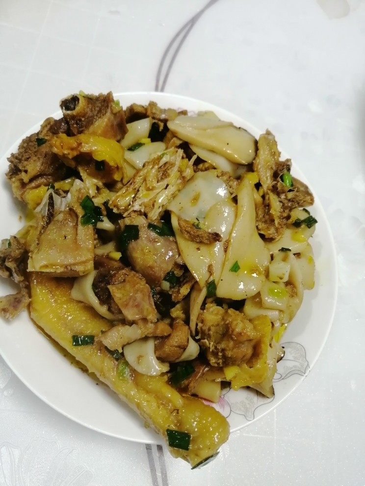 杏鲍菇烧鸡块,成品