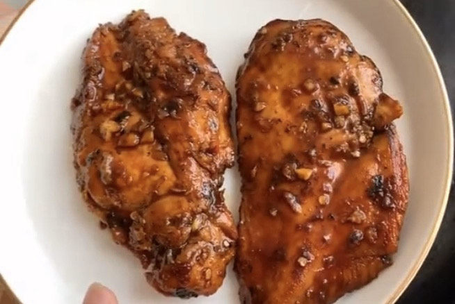 照烧鸡胸肉,起锅,装盘