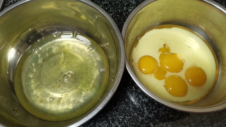 网红蛋糕,简单而且好吃的糯米蛋糕,你吃过没?,蛋清、蛋白分离,蛋白必须装在无水无油的盆里哈