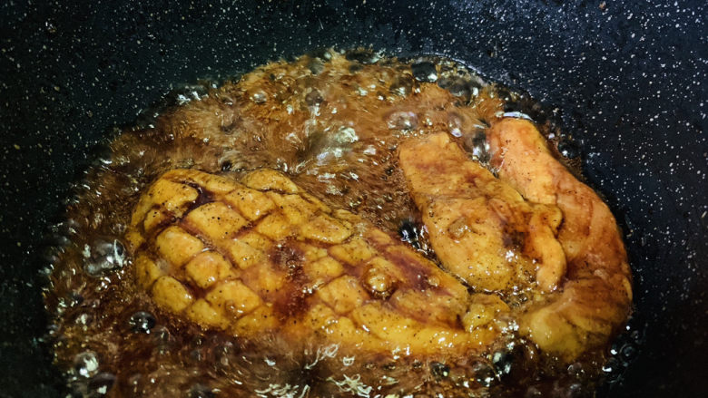 照烧鸡胸肉,汤汁浓稠;