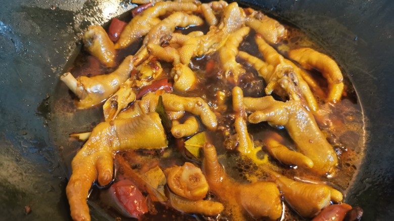 香辣卤鸡爪,这时候就可以起锅了