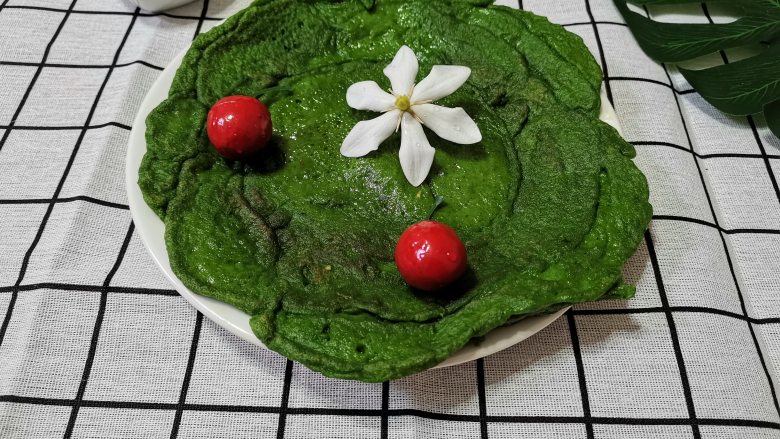 补血止血,助消化保护视力,好看好吃的菠菜鸡蛋饼,成品图