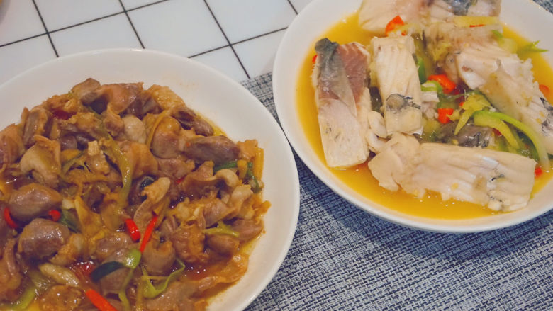 焖煮草鱼🐟,吃饭啦~