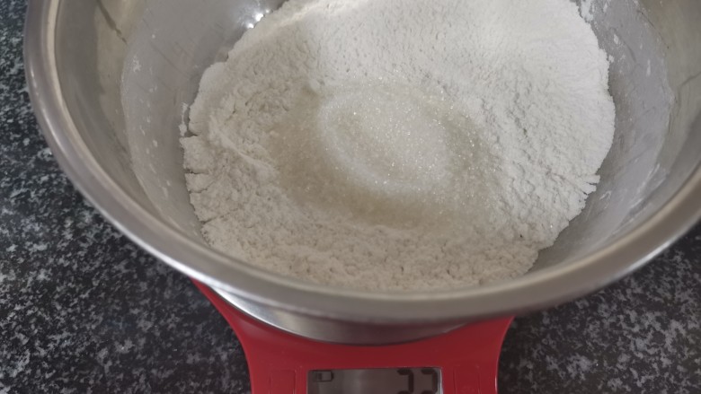 早餐能量包,营养美味,松软可口的松饼做起来,白糖