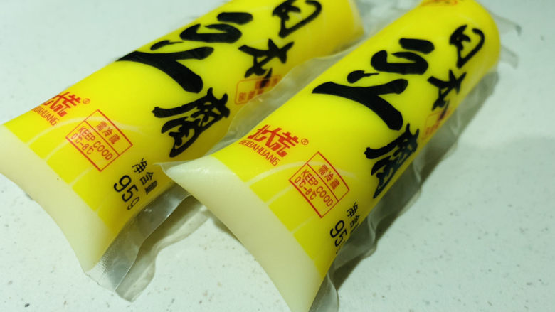 铁板日本豆腐,<a style='color:red;display:inline-block;' href='/shicai/ 477'>日本豆腐</a>2条;