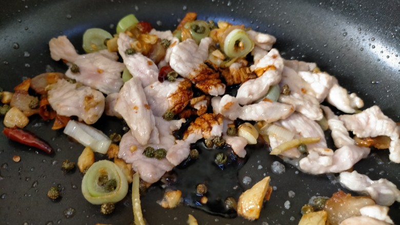 Dry Potato Chips,add some thick soy sauce ,some oyster sauce ,mix it up