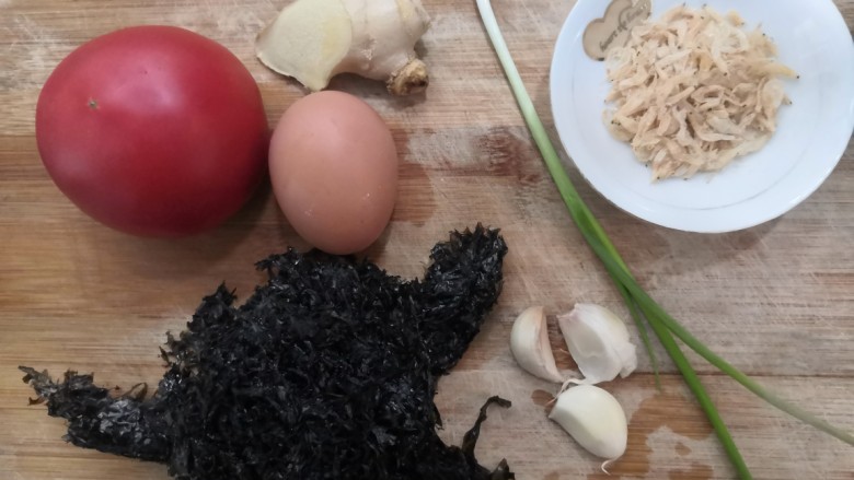 紫菜虾皮汤,准备好,所有食材