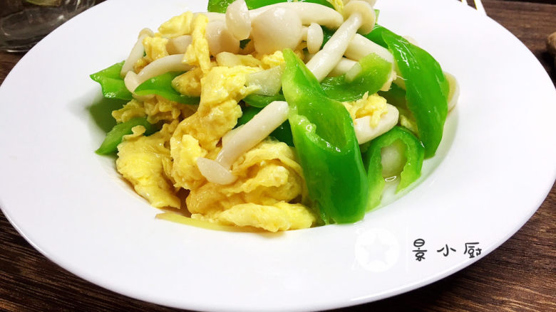 白玉菇炒鸡蛋,上桌小清新~