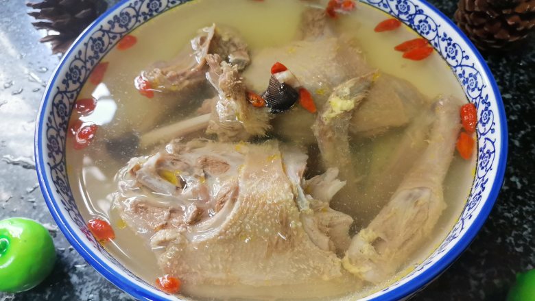 连城最名贵的特产,白鹜鸭汤,超级美味,清香无比,成品图