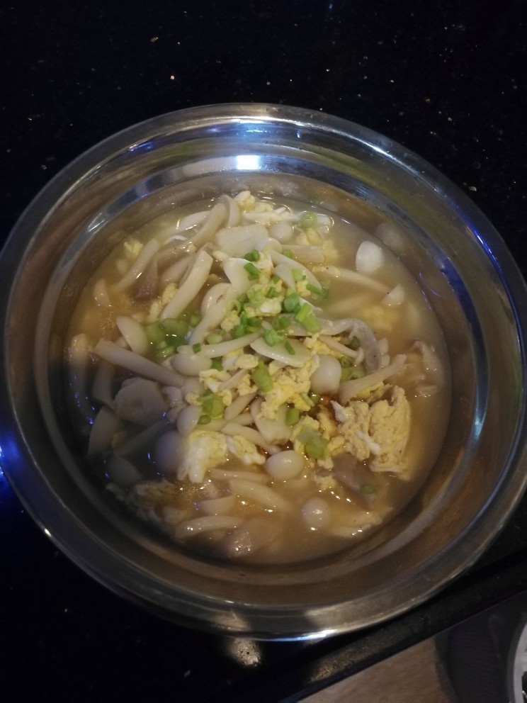 菌菇鸡蛋汤