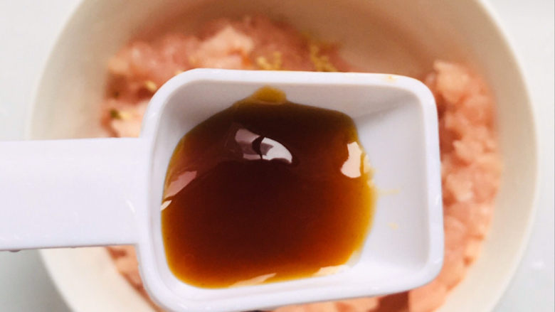 千张包肉,加半勺蚝油~