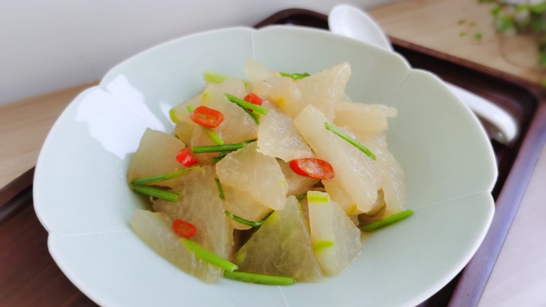 清炒冬瓜片,喜欢的试试吧!