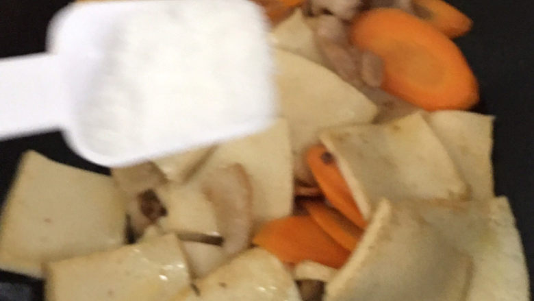 干锅千叶豆腐,加盐~