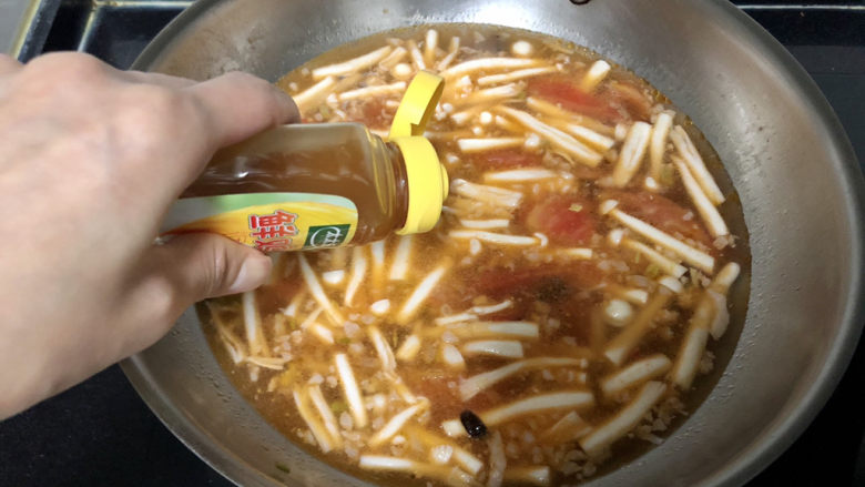 白玉菇鸡蛋汤,调味,半茶匙太太乐鸡汁