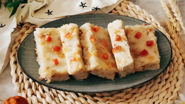 广式萝卜糕,软软的 香香哒 来一块吧。