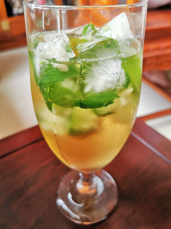 茉莉花冰,清凉一夏,很好的选择。