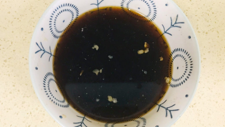 五香酱牛肉,煮过牛肉的汤千万不要扔了,留下来,可是美美的牛肉汤