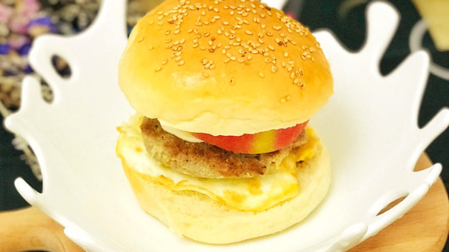 不输快餐店的猪排汉堡包🍔