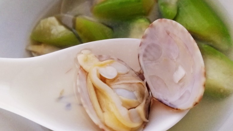 丝瓜花蛤汤,高蛋白,低脂肪,清爽不油腻。