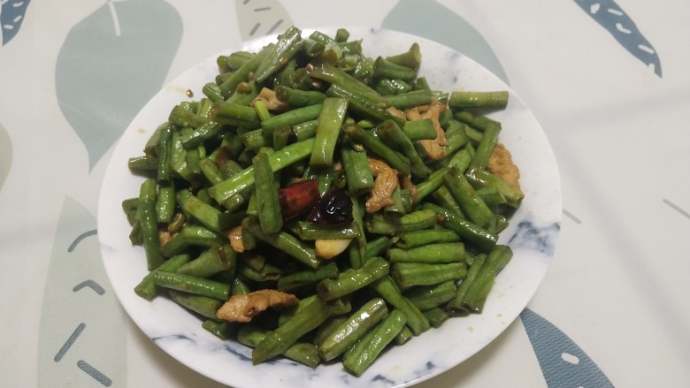 四季豆炒肉(长豆角),完成啦