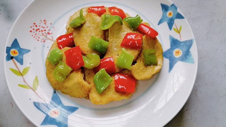 青椒炒素鸡,装盘