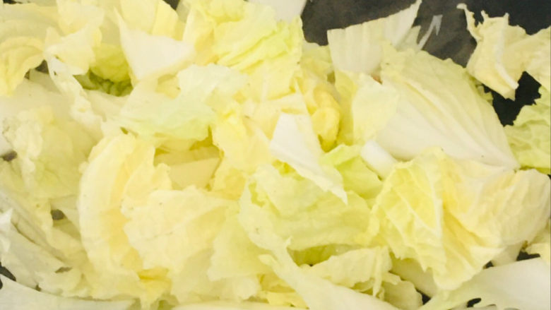 娃娃菜炖豆腐,娃娃菜下锅~