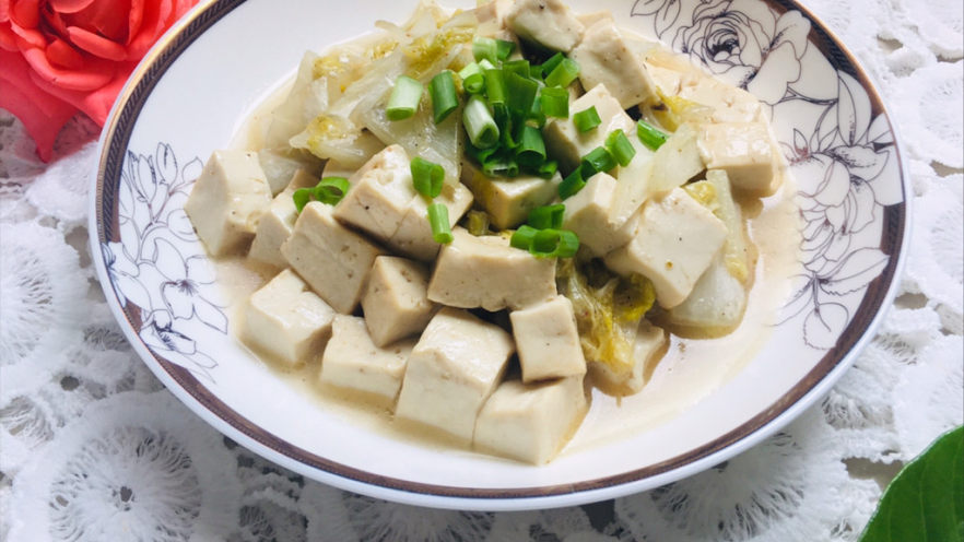 娃娃菜炖豆腐