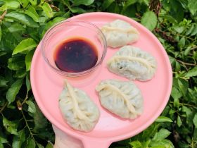 韭菜粉丝蒸饺