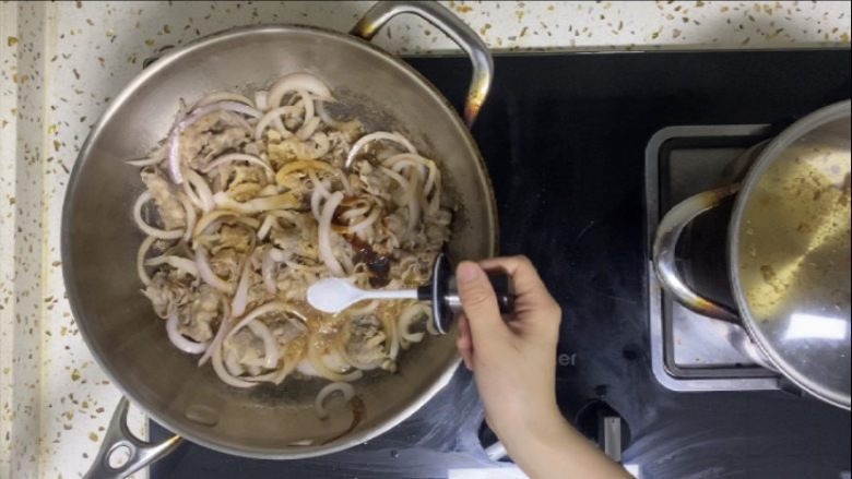 日式肥牛饭,加2小勺盐