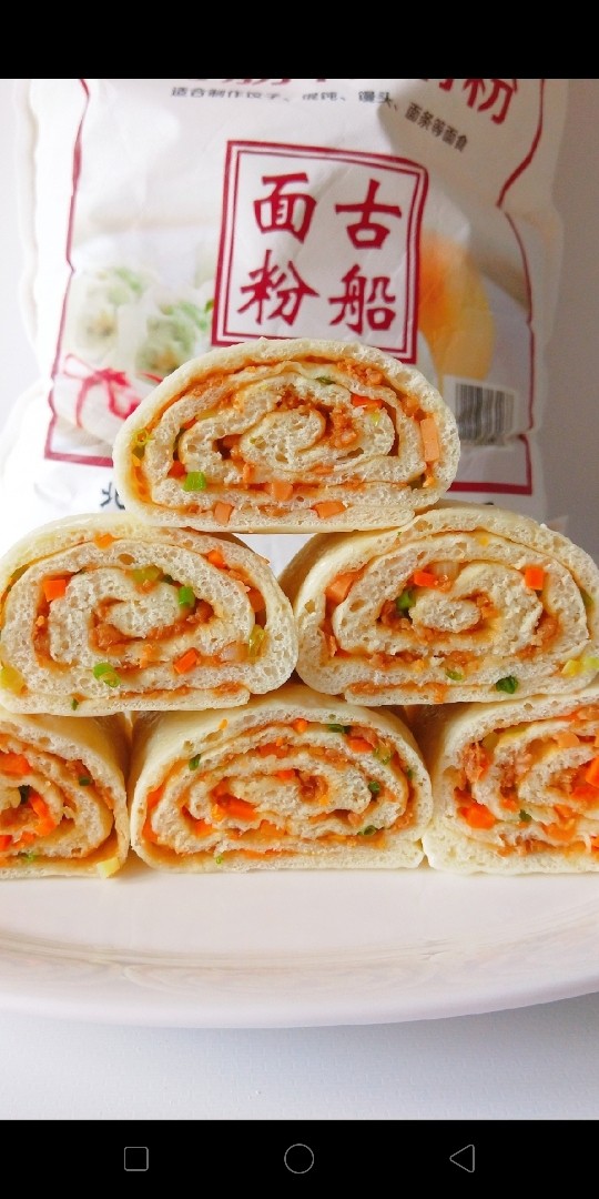 香肠馒头卷,小孩能吃两个。