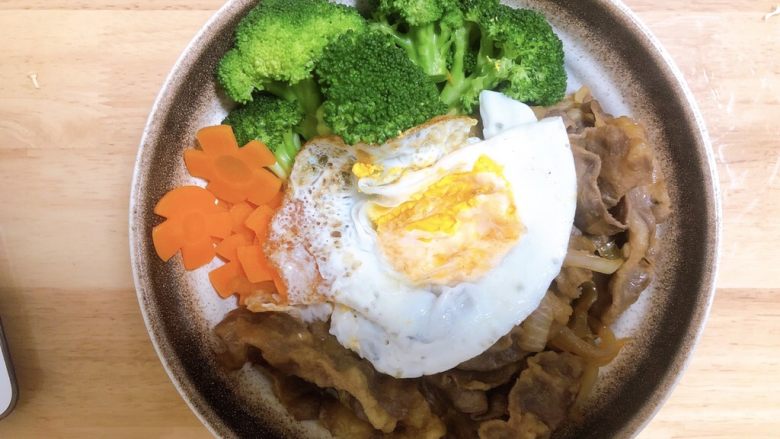 日式肥牛饭