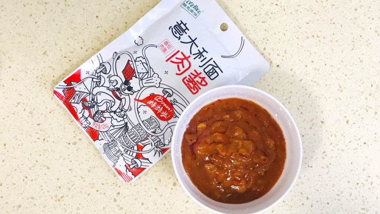 香菇肉末豆腐,番茄味道非常浓郁